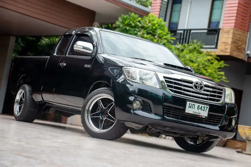 Toyota Hilux Vigo Champ SmartCab 2.5E | รถกระบะมือสองยอดนิยม