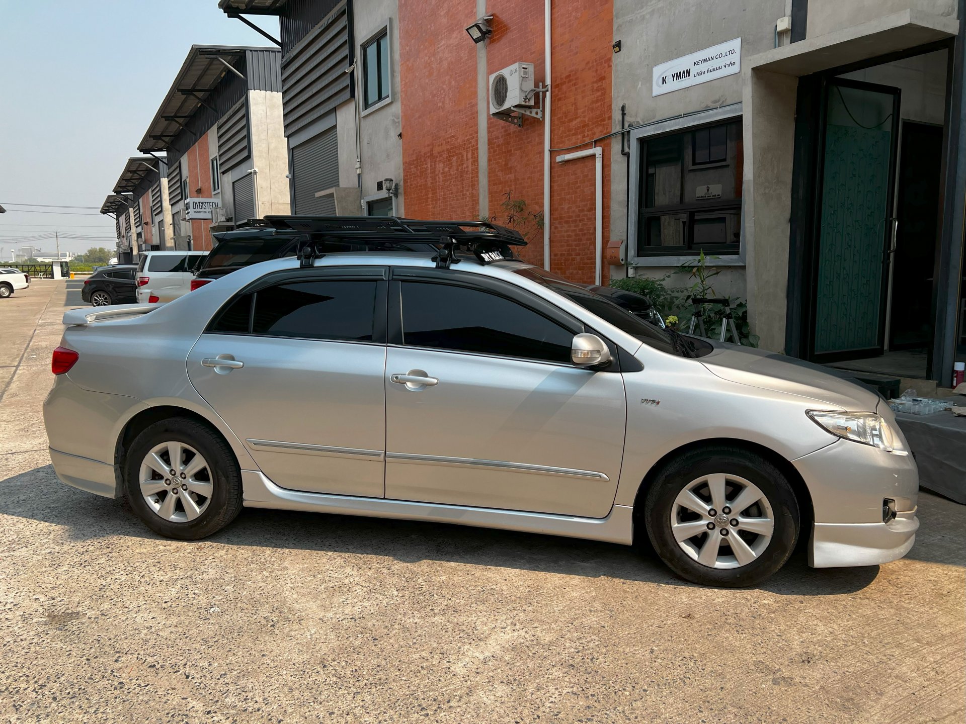 Toyota Altis Ex1 Size M