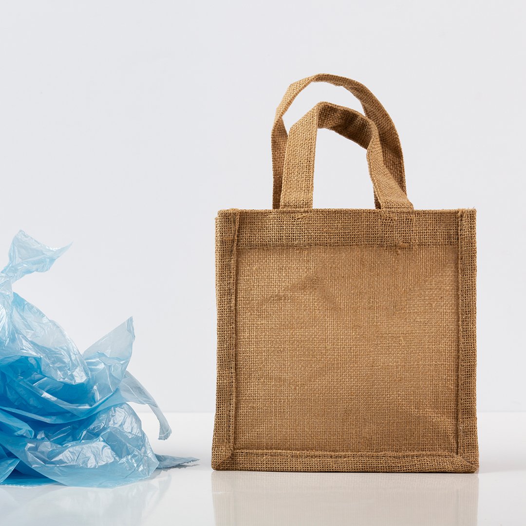 พลิกผ้าสปันบอนด์ให้ รักโลก กับ Grand Wang NonWoven