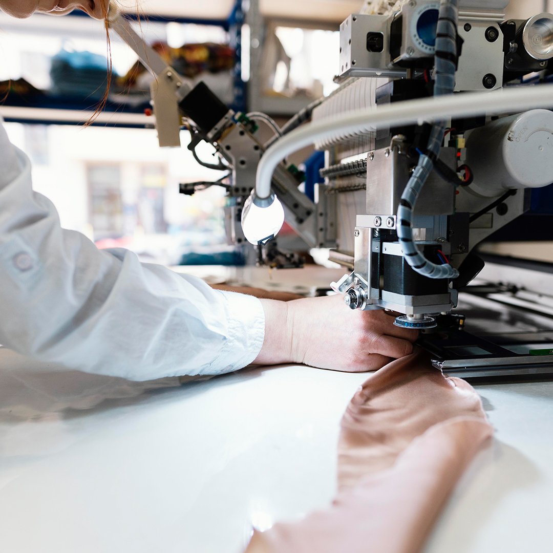 ผ้านันวูเว่น: วัสดุเงียบที่เปลี่ยนโลกการใช้ชีวิตโดยที่เราไม่รู้ตัว