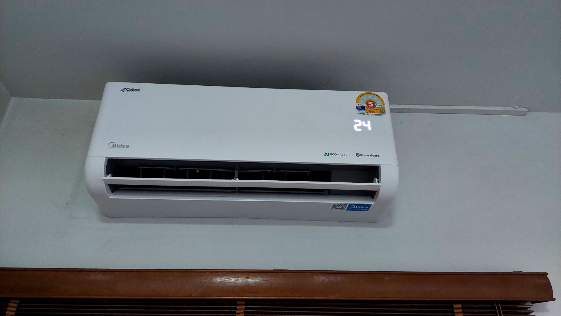 ขอบคุณลูกค้า JIANBO INTERNATIONAL / MIDEA Celest Inverter R-32