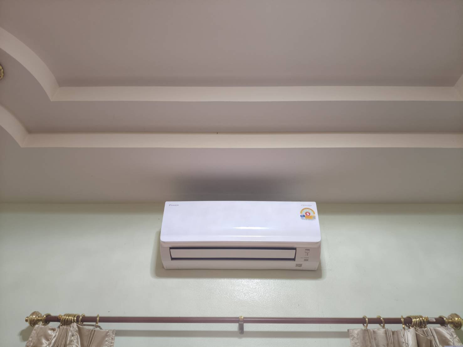 ขอบคุณลูกค้า คุณอนันต์ DAIKIN / Sabai Inverter R-32