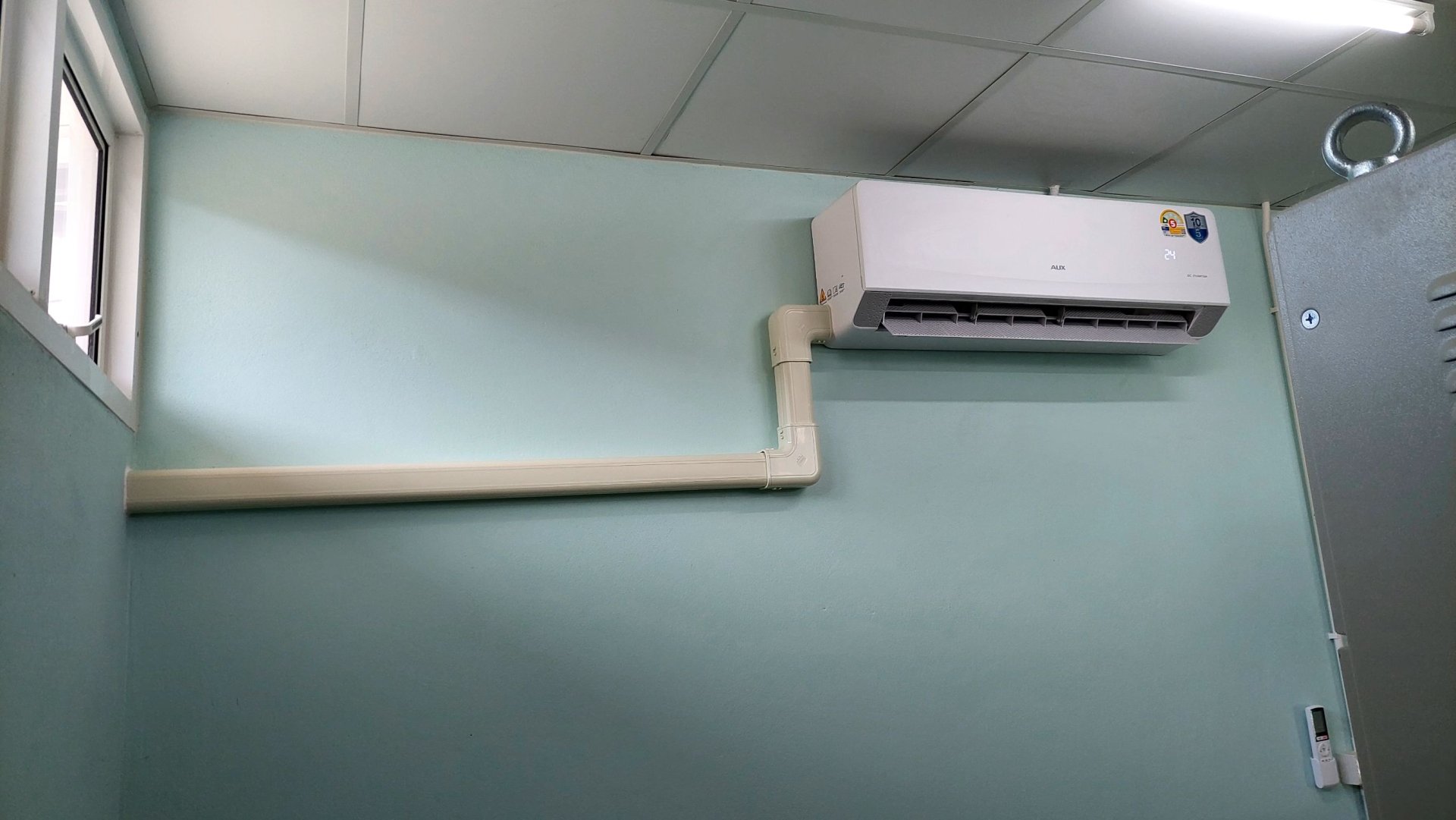 ขอบคุณลูกค้า ไทร เบคก้า AUX / ME Series Inverter R-32