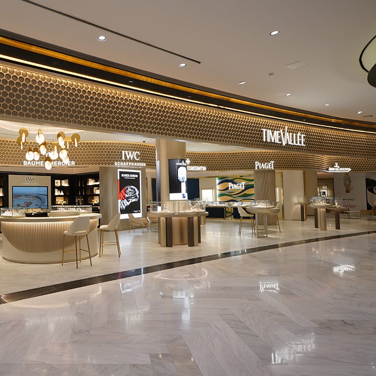 TIMEVALLÉE The new experience of multi-brand watch boutique