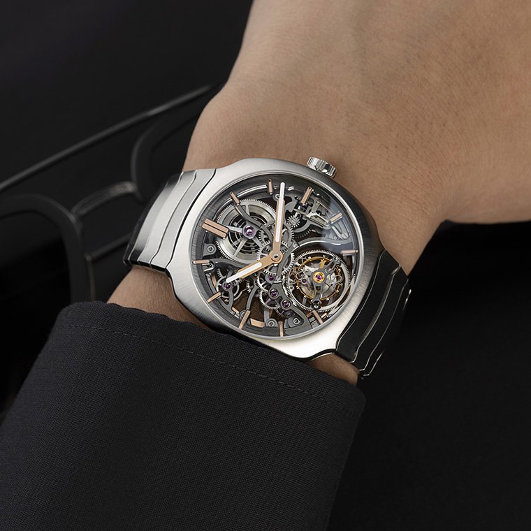 H. MOSER & CIE. Streamliner Tourbillon Skeleton