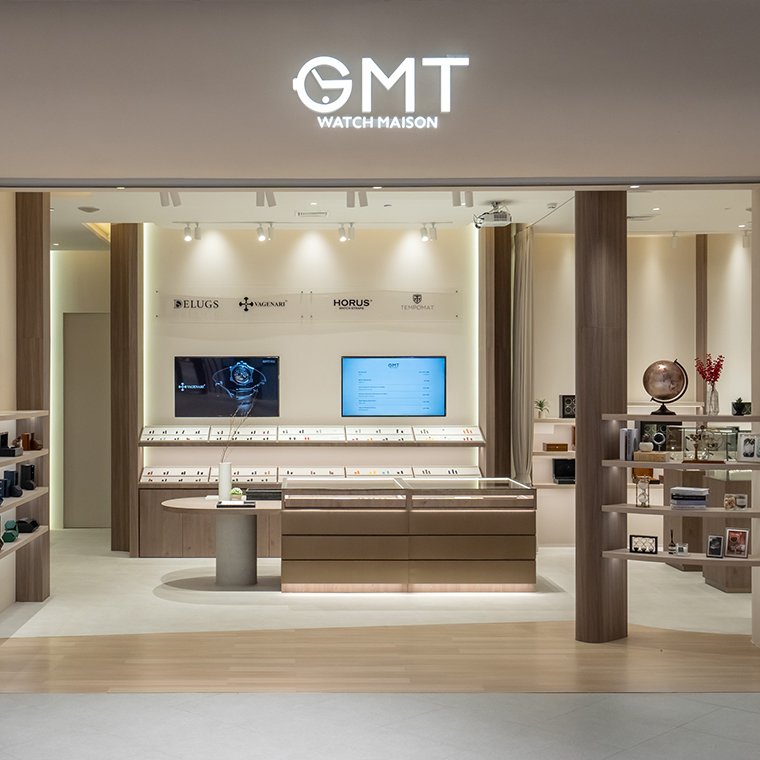 GMT Watch Maison  GMT Watch Maison