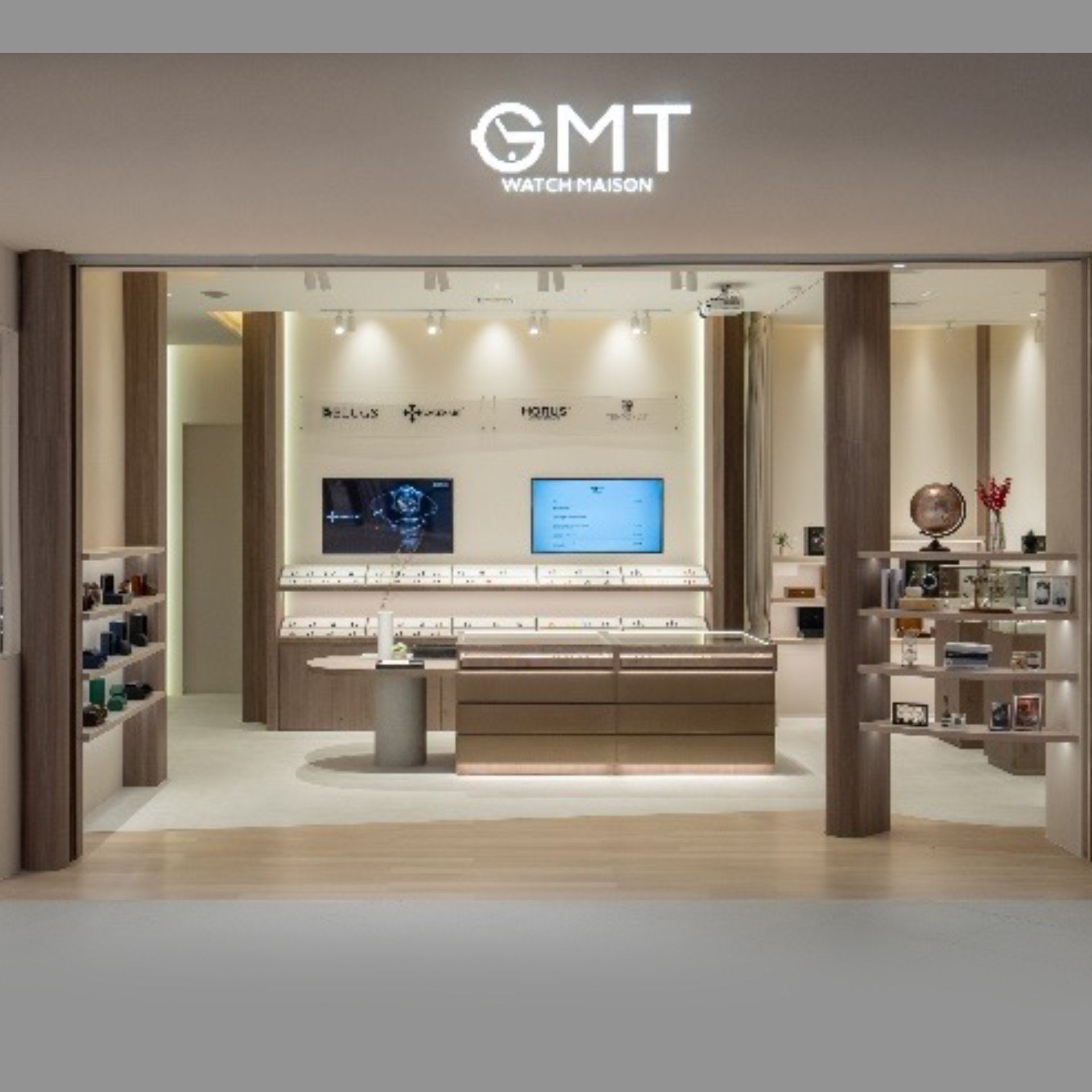 GMT Watch Maison 