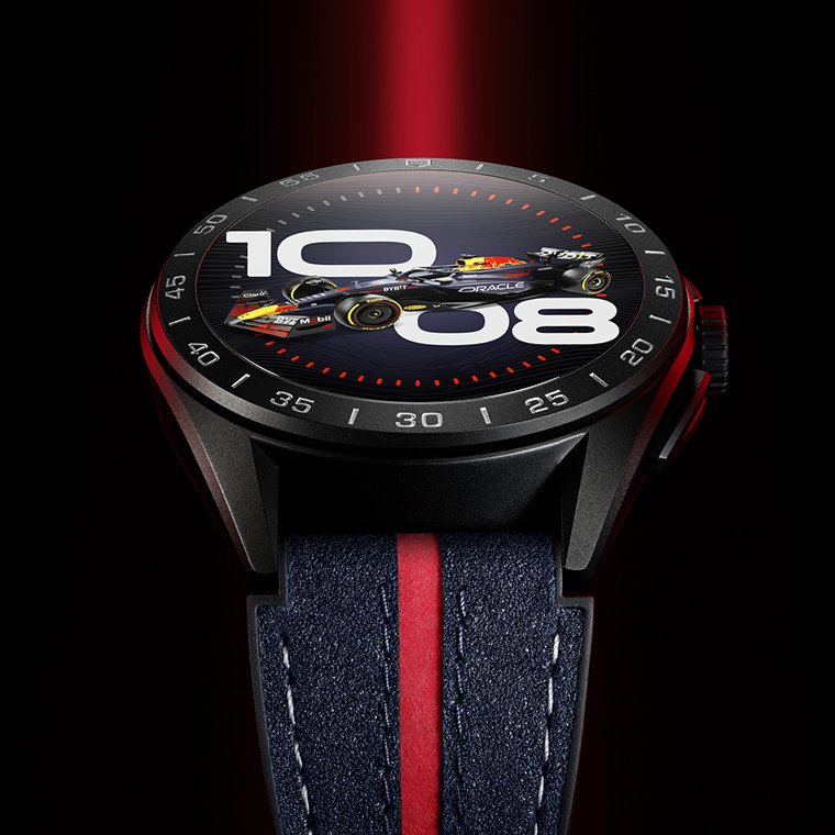 TAG HEUER x Oracle Red Bull Racing