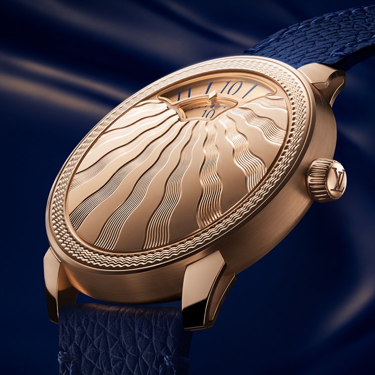 LOUIS VUITTON Tambour Convergence Guilloché