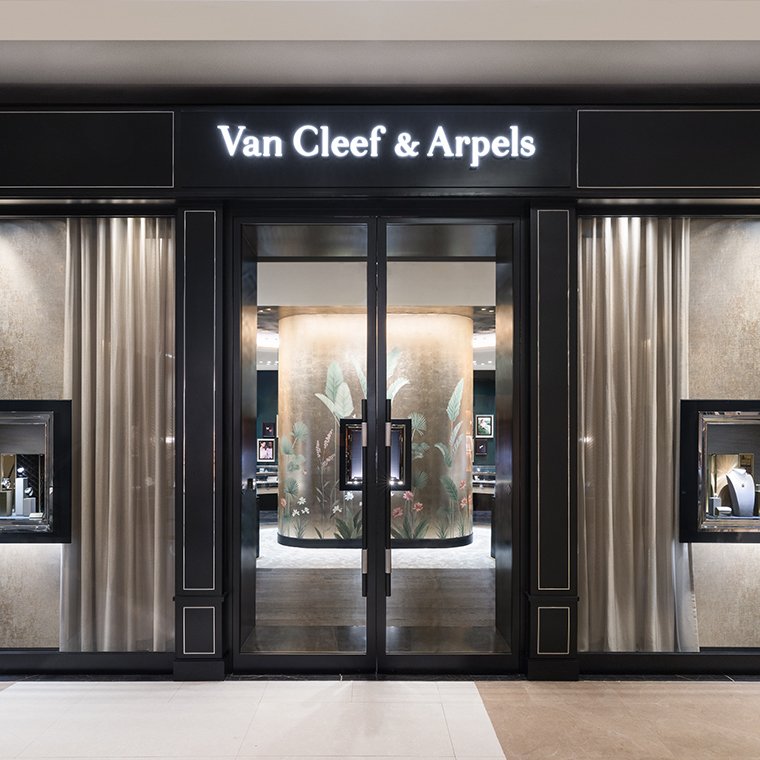 VAN CLEEF & ARPELS 