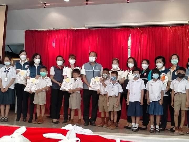 กิจกรรมเปิดใหม่ ปันใจ ส่งน้องไปเรียน กิจกรรมเปิดใหม่ ปันใจ ส่งน้องไปเรียน