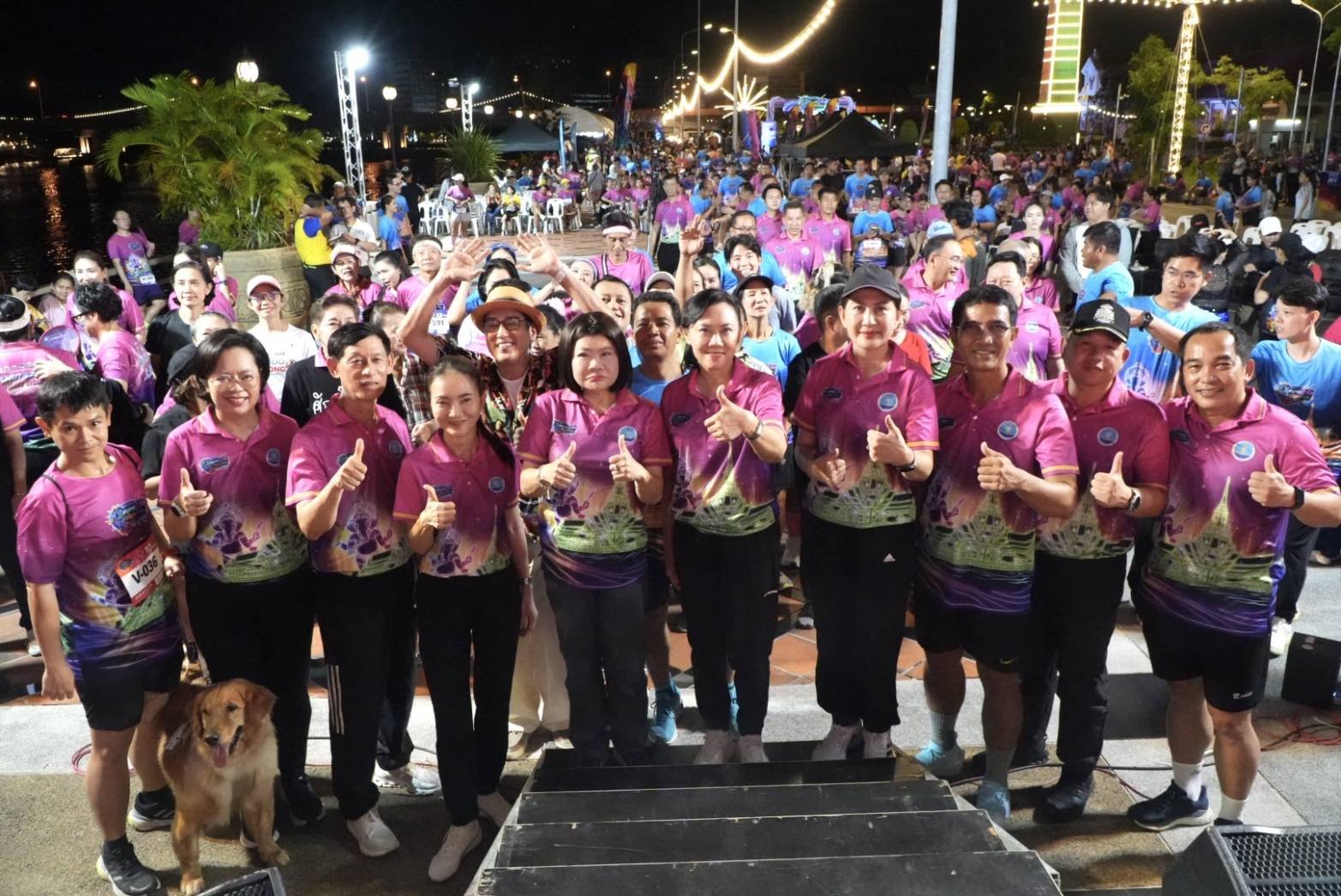 วันเสาร์ที่ 6 มิถุนายน 2569 เวลา 19.30 น. นายยุทธนา มาตเจือ ประธานและคณะกรรมการหอการค้า ร่วมพิธีเปิด กิจกรรมวิ่งเพื่อการท่องเที่ยวเชิงกีฬา 3 สมุทร 8 ริ้ว Night RUN ณ บริเวณเวทีริมแม่น้ำบางปะกงหน้าสำนักงานพระคลังข้างที่ จังหวัดฉะเชิงเทรา อ.เมืองฉะเชิงเทรา 