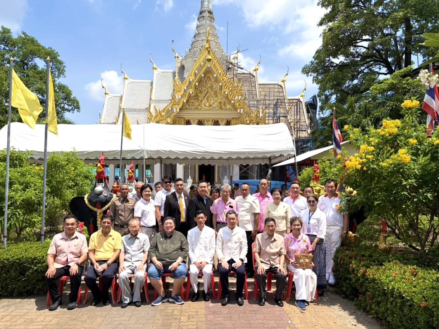 นายมงคล  ดำรงค์สุทธิพงศ์ รองเลขาธิการหอการค้า ร่วมงานวันเกิดองค์เจ้าพ่อหลักเมืองฉะเชิงเทราประจำปี 2569 ในวันพฤหัสบดีที่ 25 มิถุนายน 2569 เวลา 09.30 น ณ ศาลเจ้าพ่อหลักเมืองฉะเชิงเทรา