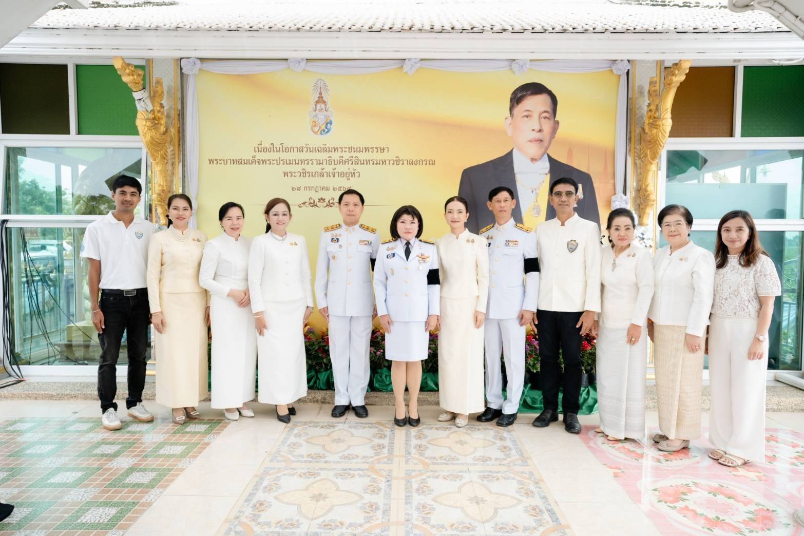  วันอังคารที่ 28 กรกฎาคม 2569 นายยุทธนา มาตเจือ ประธานและคณะกรรมการหอการค้า ร่วมกิจกรรมเฉลิมพระเกียรติพระบาทสมเด็จพระเจ้าอยู่หัว เนื่องในโอกาสวันเฉลิมพระชนมพรรษา 28 กรกฎาคม 2569 	เวลา 07.00 น. พิธีเจริญพระพุทธมต์ เวลา 08.00 น. พิธีทำบุญตักบาตรถวายพระราชกุ