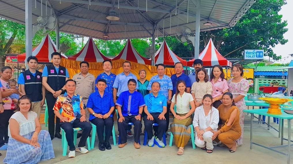 วันศุกร์ที่ 2 พฤษภาคม 2568 เวลา 10:00 น. คณะกรรมการหอการจังหวัดฉะเชิงเทรา ร่วมทำบุญเลี้ยงพระเพล 9 รูป ตลาดเกษตรปลอดภัยสูง (ตลาดพุงกาง) อยู่หน้าสำนักงานปฏิรูปที่ดินจังหวัดฉะเชิงเทรา