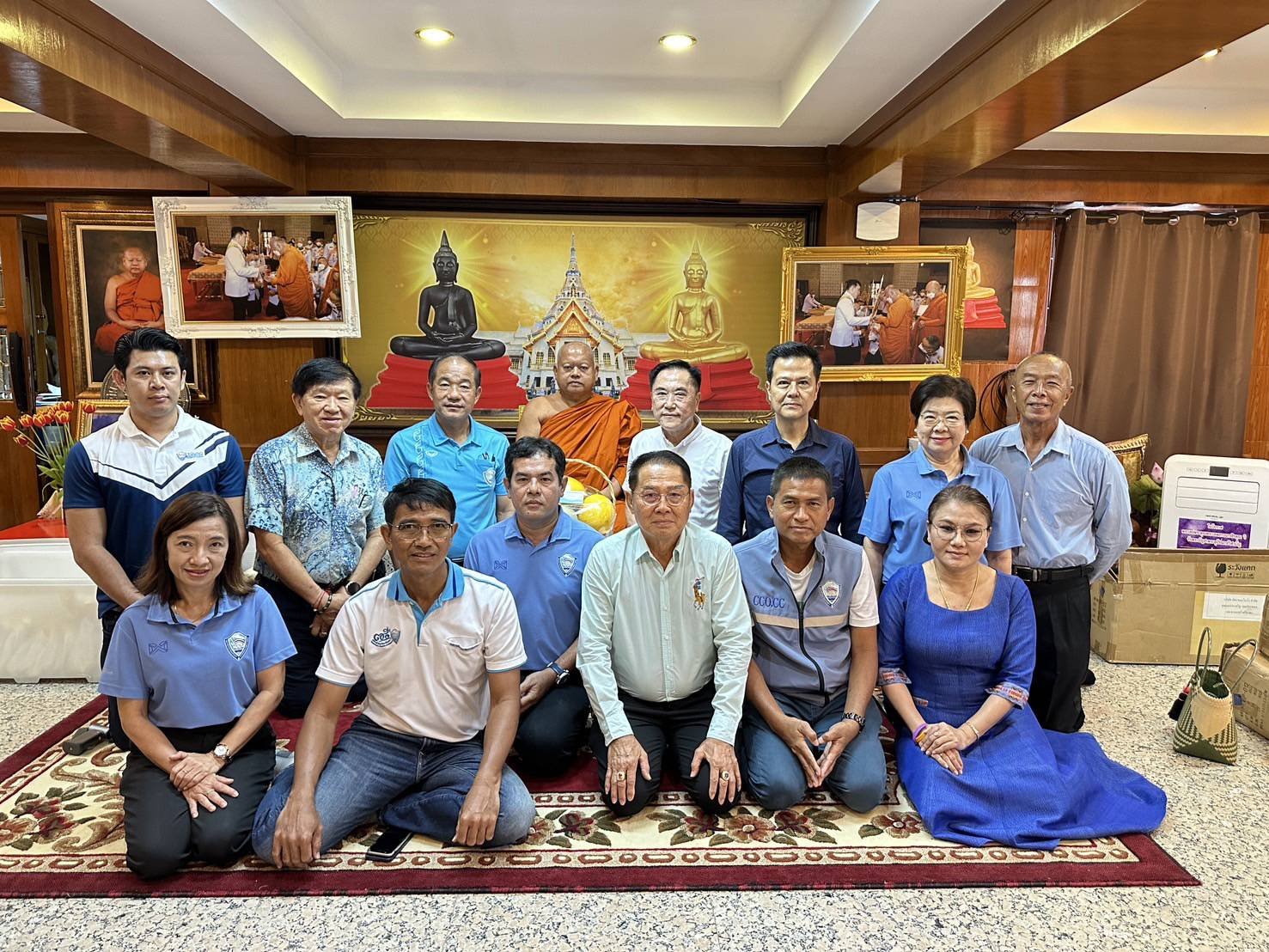 หอการค้าจังหวัดฉะเชิงเทรา ร่วมมอบกระเช้าถวายมุทิตาสักการะแสดงความยินดี พระเทพภาวนาวชิรคุณ วิ.(ศิริวัฒน์ สิริวฑฺฒโน) เจ้าอาวาสวัดโสธรวราราม วรวิหาร เจ้าคณะจังหวัดฉะเชิงเทรา ที่ได้รับพระบัญชาสมเด็จพระสังฆราช แต่งตั้งให้ดำรงตำแหน่ง พระอุปัชฌาย์ วิสามัญ  ในวั