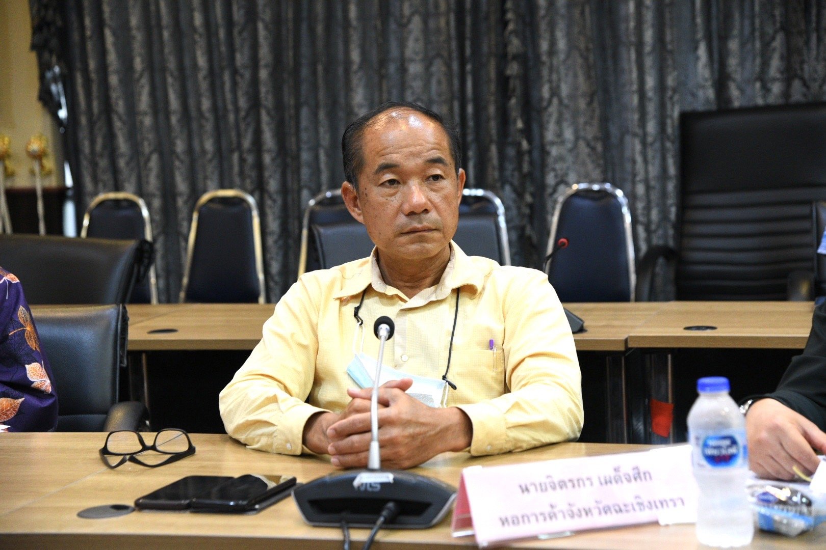 วันพุธที่ 31 พฤษภาคม 2566 เวลา 10.00 น. นายจิตรกร เผด็จศึก ร่วมประชุมเพื่อพิจารณาคัดเลือกพ่อตัวอย่างแห่งชาติจังหวัดฉะเชิงเทรา ปีพุทธศักราช 2566   วันพุธที่ 31 พฤษภาคม 2566 เวลา 10.00 น. นายจิตรกร เผด็จศึก ร่วมประชุมเพื่อพิจารณาคัดเลือกพ่อตัวอย่างแห่งชาติจังหวัดฉะเชิงเทรา ปีพุทธศักราช 2566
