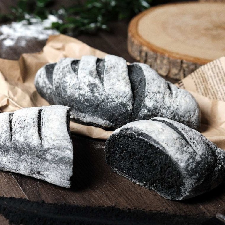 Vegan Fat-Free Charcoal Bread