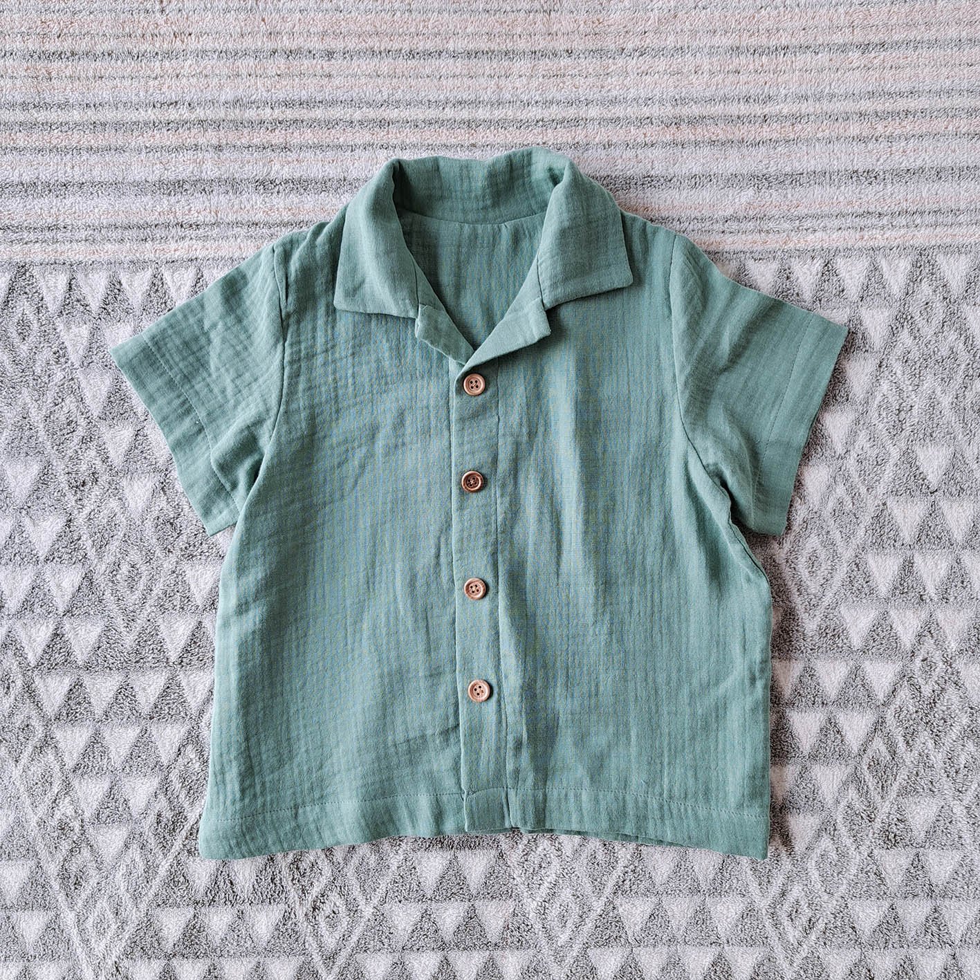 BOYS & GIRLS TEAL GREEN SHIRTS / 100% COTTON CRINKLED
