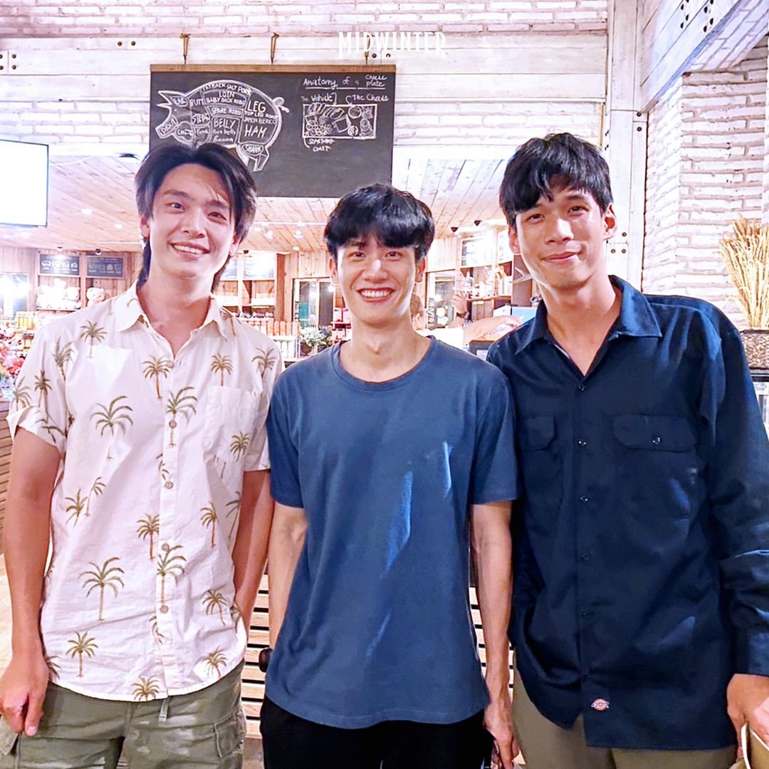 มิดวินเทอร์ ขอขอบคุณ คุณเต ตะวัน และ คุณหมอเน๋ง ศรัณย์ พร้อมเพื่อนสนิทและครอบครัว สำหรับโมเม้นท์มื้อพิเศษที่มิดวินเทอร์ เขาใหญ่