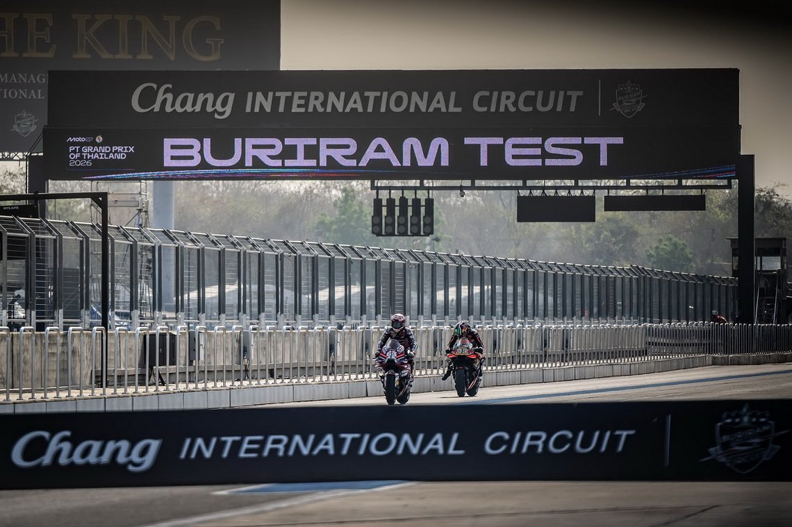 "เบซเซ็คคี" เร็วสุด...ทุบสถิติสนามช้าง!!! ผงาด บุรีรัมย์ เทสต์"