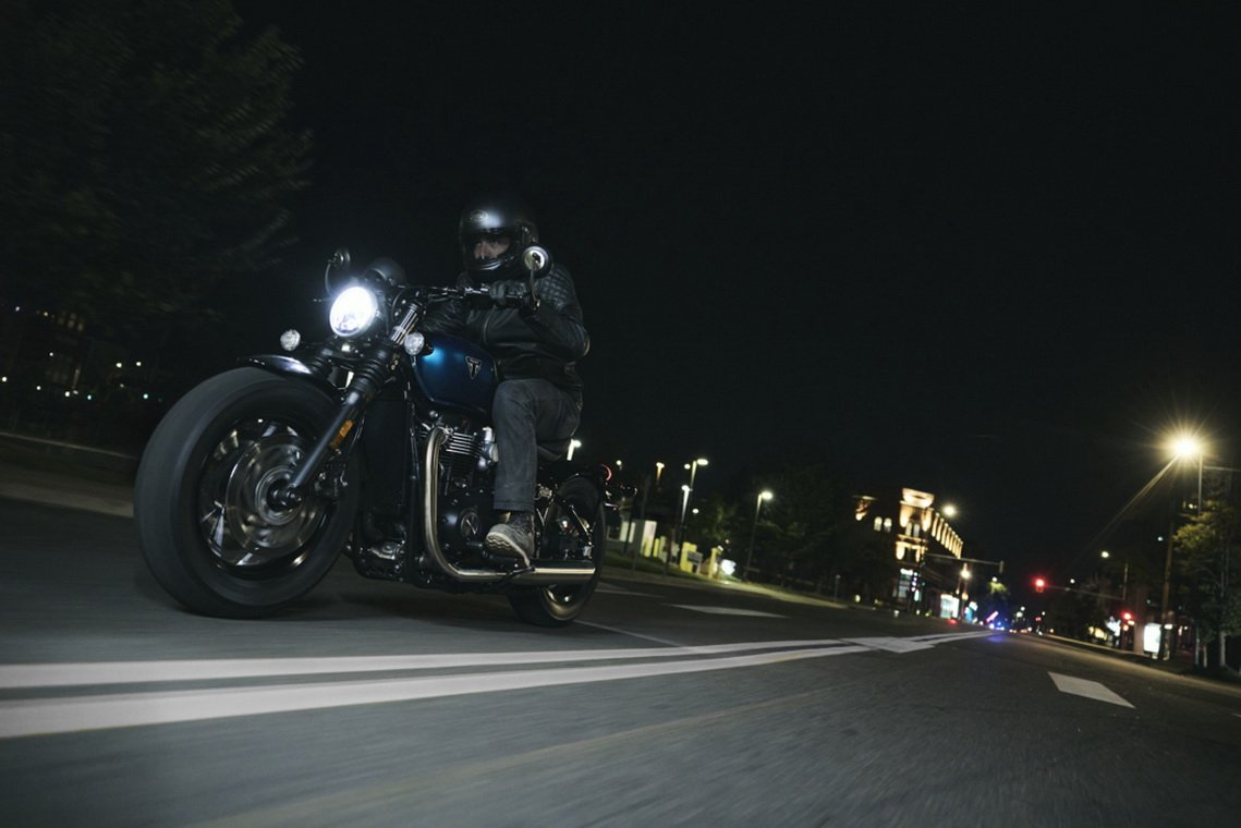 เมื่อความรักคือการเดินทางร่วมกัน ไทรอัมพ์ มอเตอร์ไซเคิลส์ เปิดมุมมองใหม่ของความรัก