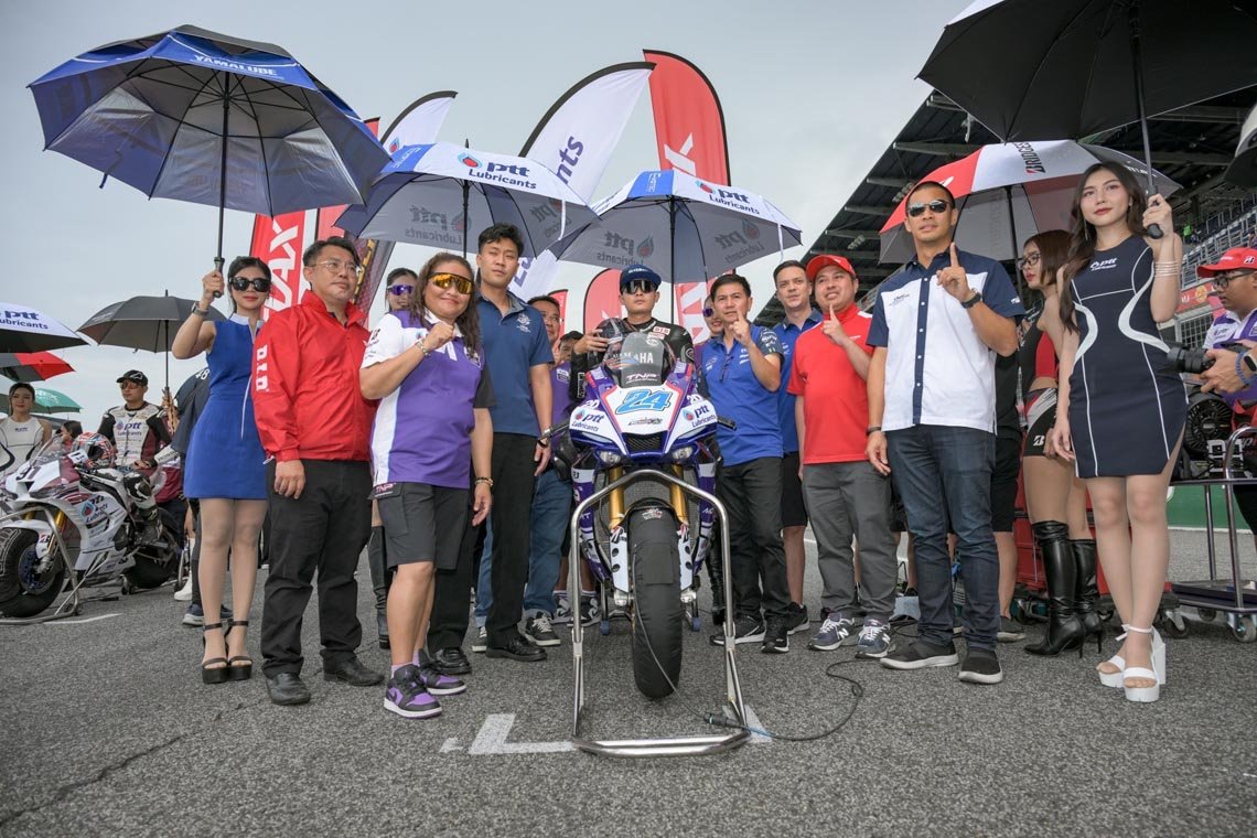 "แสตมป์-อภิวัฒน์" ฟอร์มโหด! ควบ Yamaha R1 คว้าชัย บีอาร์ไอซี ซูเปอร์ไบค์ 2 สนามติด นำโด่งบนตารางลุ้นแชมป์ "แสตมป์-อภิวัฒน์" ฟอร์มโหด! ควบ Yamaha R1 คว้าชัย บีอาร์ไอซี ซูเปอร์ไบค์ 2 สนามติด นำโด่งบนตารางลุ้นแชมป์