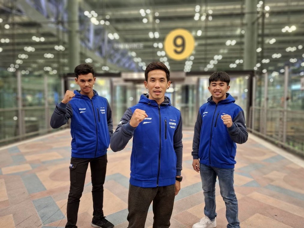 3 นักแข่ง YTRT บินลัดฟ้าเตรียมลุยศึก World SuperBike สนาม 4 แดนมะกะโรนี 3 นักแข่ง YTRT บินลัดฟ้าเตรียมลุยศึก World SuperBike สนาม 4 แดนมะกะโรนี