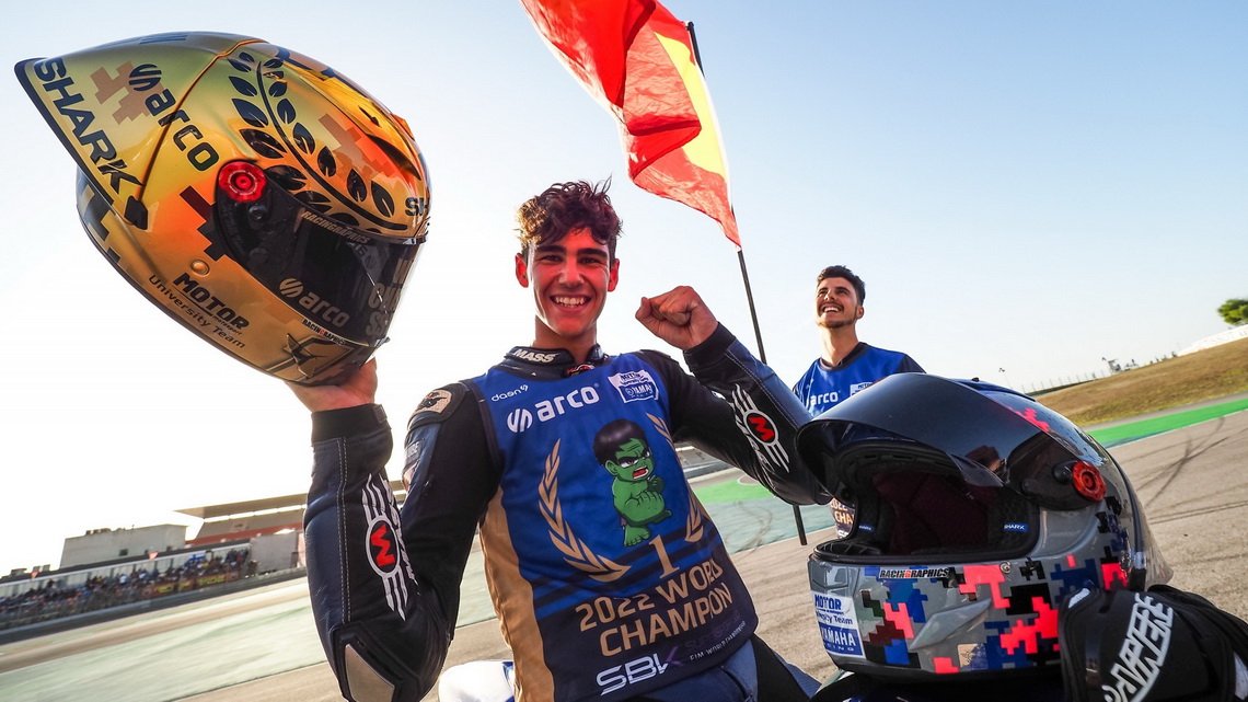 "ไทยยามาฮ่า" ปรับทัพดึง "ดิอาซ" นักบิดดีกรีแชมป์โลก แท็กทีม "ตี-อนุภาพ" ลุยศึก "เวิลด์ซูเปอร์สปอร์ต" ที่ ฝรั่งเศส "ไทยยามาฮ่า" ปรับทัพดึง "ดิอาซ" นักบิดดีกรีแชมป์โลก แท็กทีม "ตี-อนุภาพ" ลุยศึก "เวิลด์ซูเปอร์สปอร์ต" ที่ ฝรั่งเศส