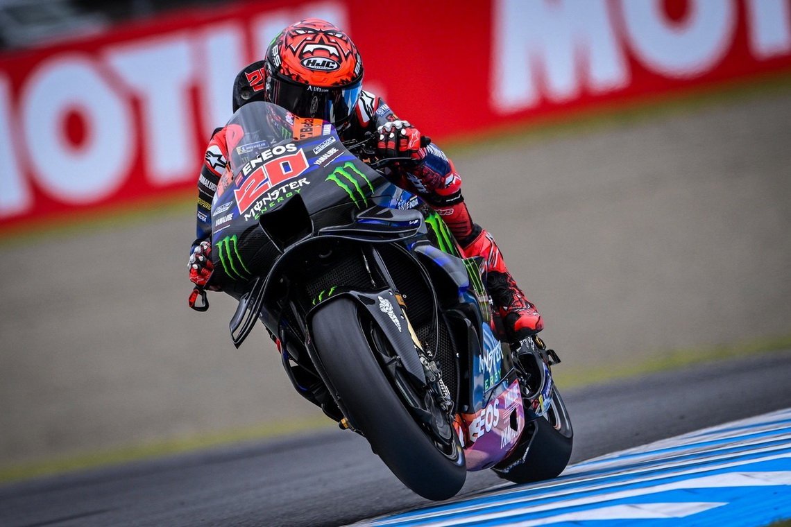 "กวาร์ตาราโร" ฝ่าเรซสุดหิน คว้าอันดับ 12 โมโตจีพี ที่ ญี่ปุ่น "กวาร์ตาราโร" ฝ่าเรซสุดหิน คว้าอันดับ 12 โมโตจีพี ที่ ญี่ปุ่น