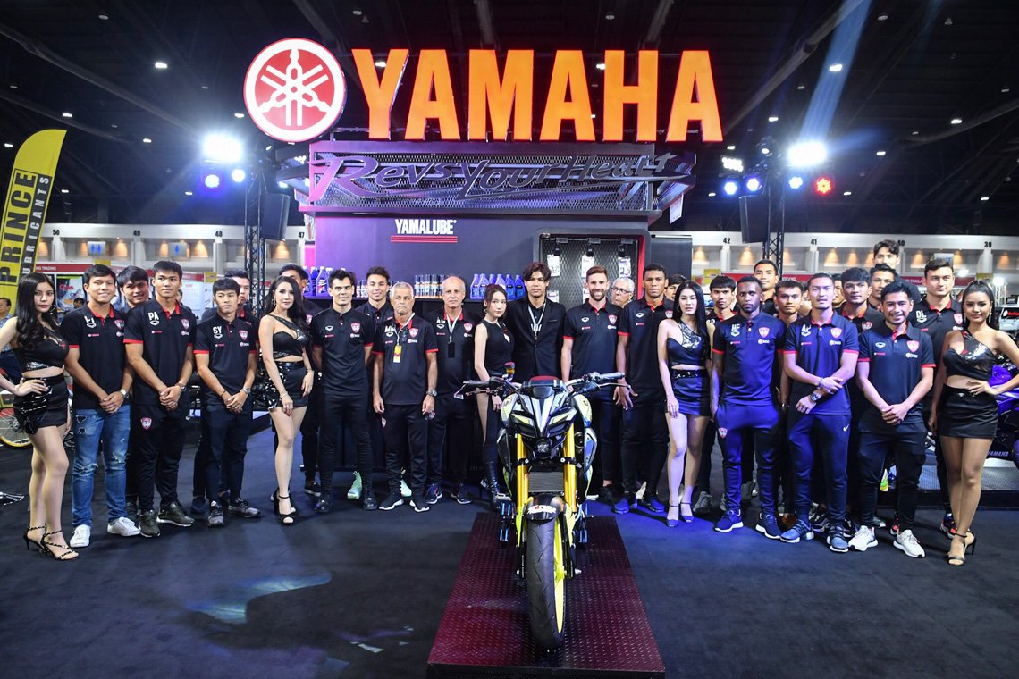 ทัพนักเตะเมืองทองยูไนเต็ตเข้าเยี่ยมชม บูธ Yamaha-Race Your style