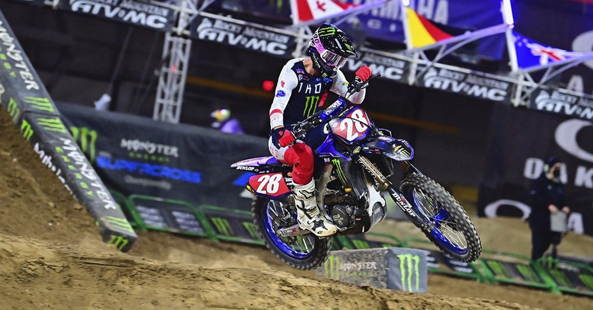 “โทแมค” คว้าชัย เกลนเดล “เคร็ก” ขึ้นโพเดี้ยมรุ่นเล็ก แท็กทีมครองจ่าฝูงทางฝุ่นอเมริกัน “โทแมค” คว้าชัย เกลนเดล “เคร็ก” ขึ้นโพเดี้ยมรุ่นเล็ก แท็กทีมครองจ่าฝูงทางฝุ่นอเมริกัน