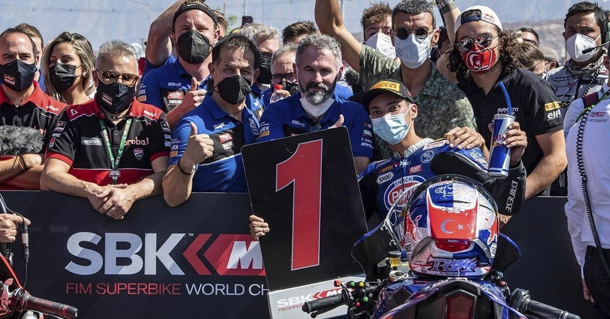 “ราซกัตลิโอกลู” เบิ้ลแชมป์ ซาน ฮวน ทิ้งคู่แข่ง 30 แต้ม จ่อขึ้นบัลลังก์ WSBK “ราซกัตลิโอกลู” เบิ้ลแชมป์ ซาน ฮวน ทิ้งคู่แข่ง 30 แต้ม จ่อขึ้นบัลลังก์ WSBK