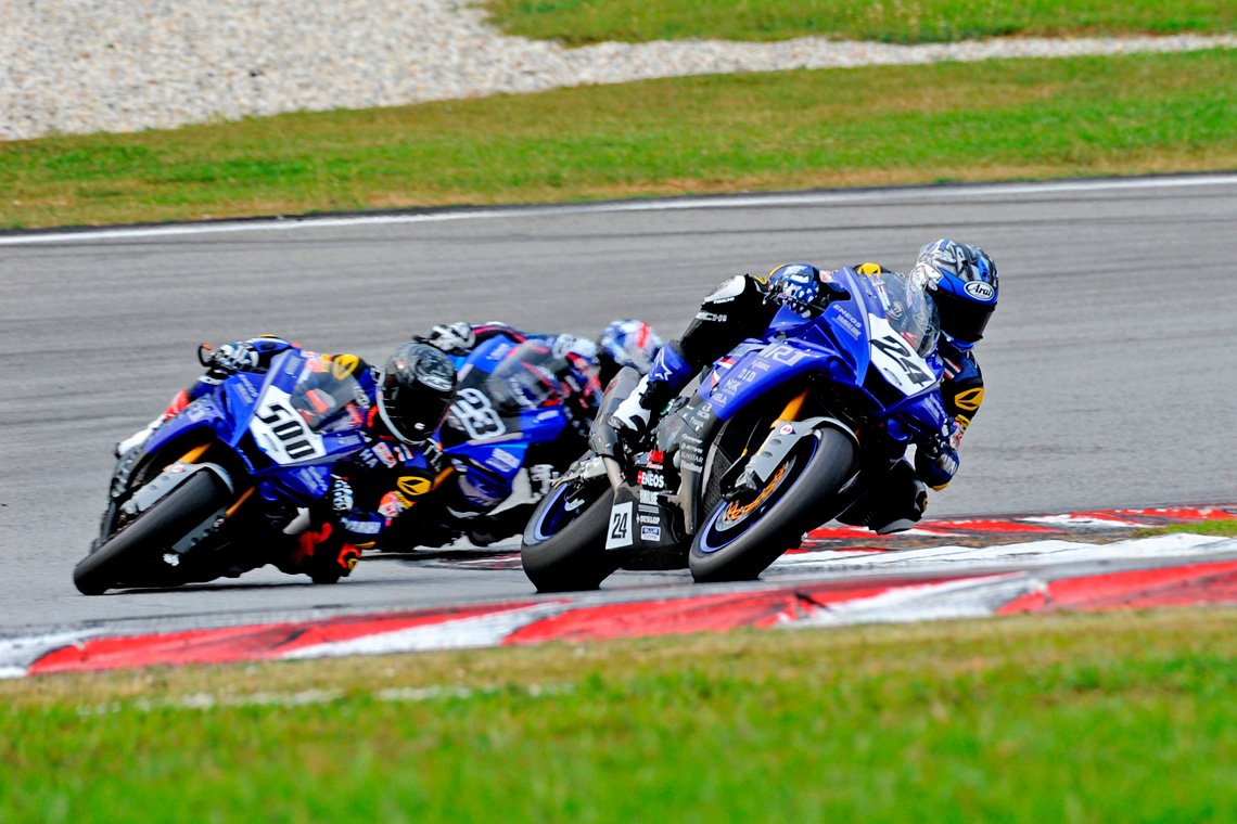 "แสตมป์-โฟลท" ออกสตาร์ทแถวหน้า ลุ้นคว้าแชมป์ 2 รุ่นไฮไลท์ นัดเปิดฤดูกาล "เอเชีย โร้ด เรซซิ่ง" "แสตมป์-โฟลท" ออกสตาร์ทแถวหน้า ลุ้นคว้าแชมป์ 2 รุ่นไฮไลท์ นัดเปิดฤดูกาล "เอเชีย โร้ด เรซซิ่ง"