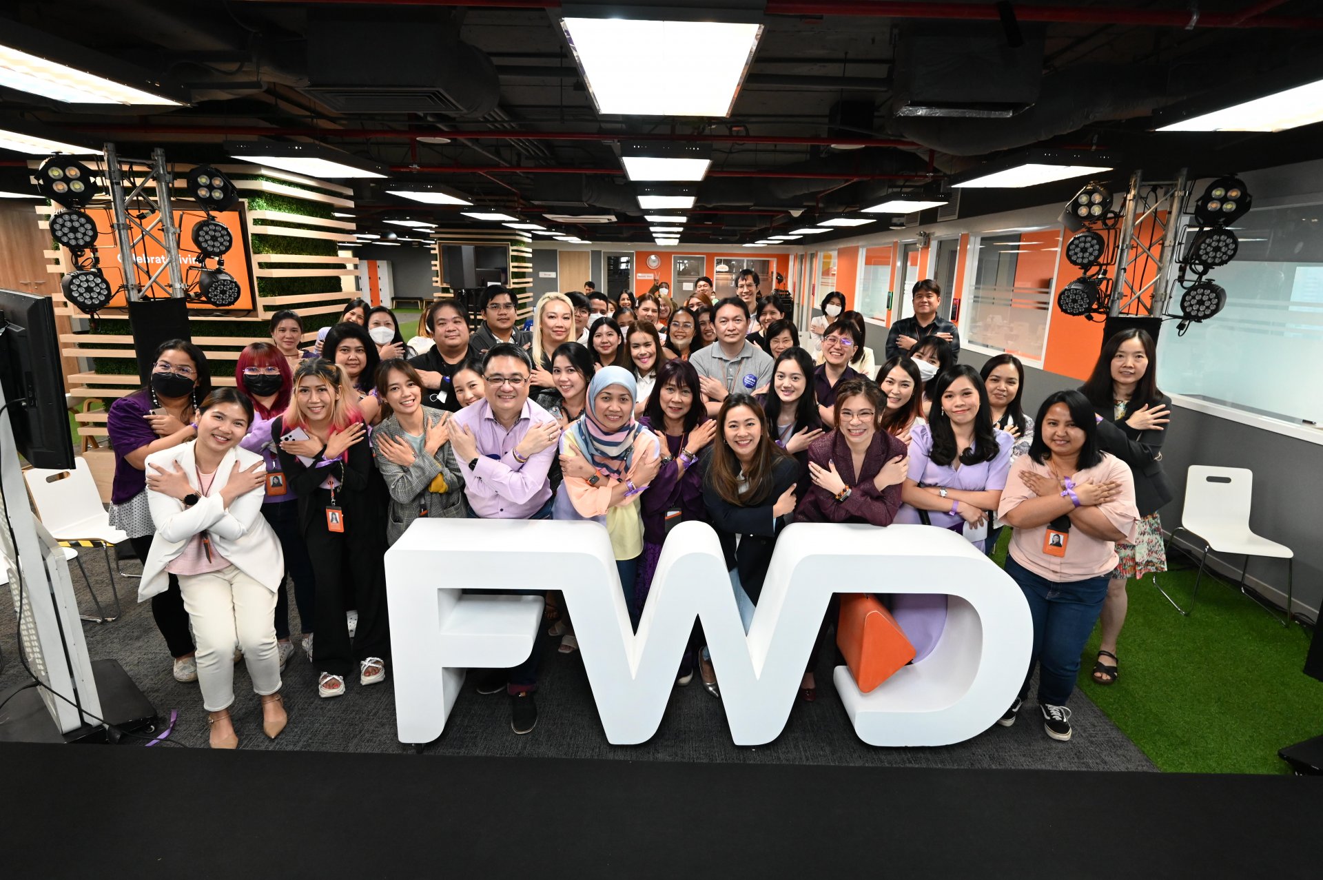 FWD บมอบรางวัลในฐานะองค์กรที่ยึดมั่นในหลัก DEI