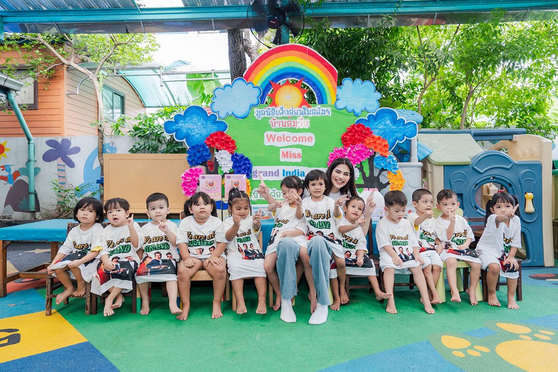 Rachel Gupta มิสแกรนด์อินเดีย 2024  ร่วมกิจกรรมการกุศล โดยบริจาคให้กับมูลนิธิเด็กอ่อนในสลัมฯ ชุมชนคลองเตย กรุงเทพฯ