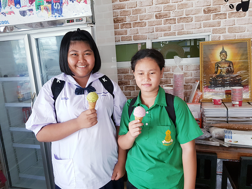 Dayicecream #0049 ร้านชานมไข่มุกAroi ซอย กิ่งแก้ว 25/1 Dayicecream #0049 ร้านชานมไข่มุกAroi ซอย กิ่งแก้ว 25/1