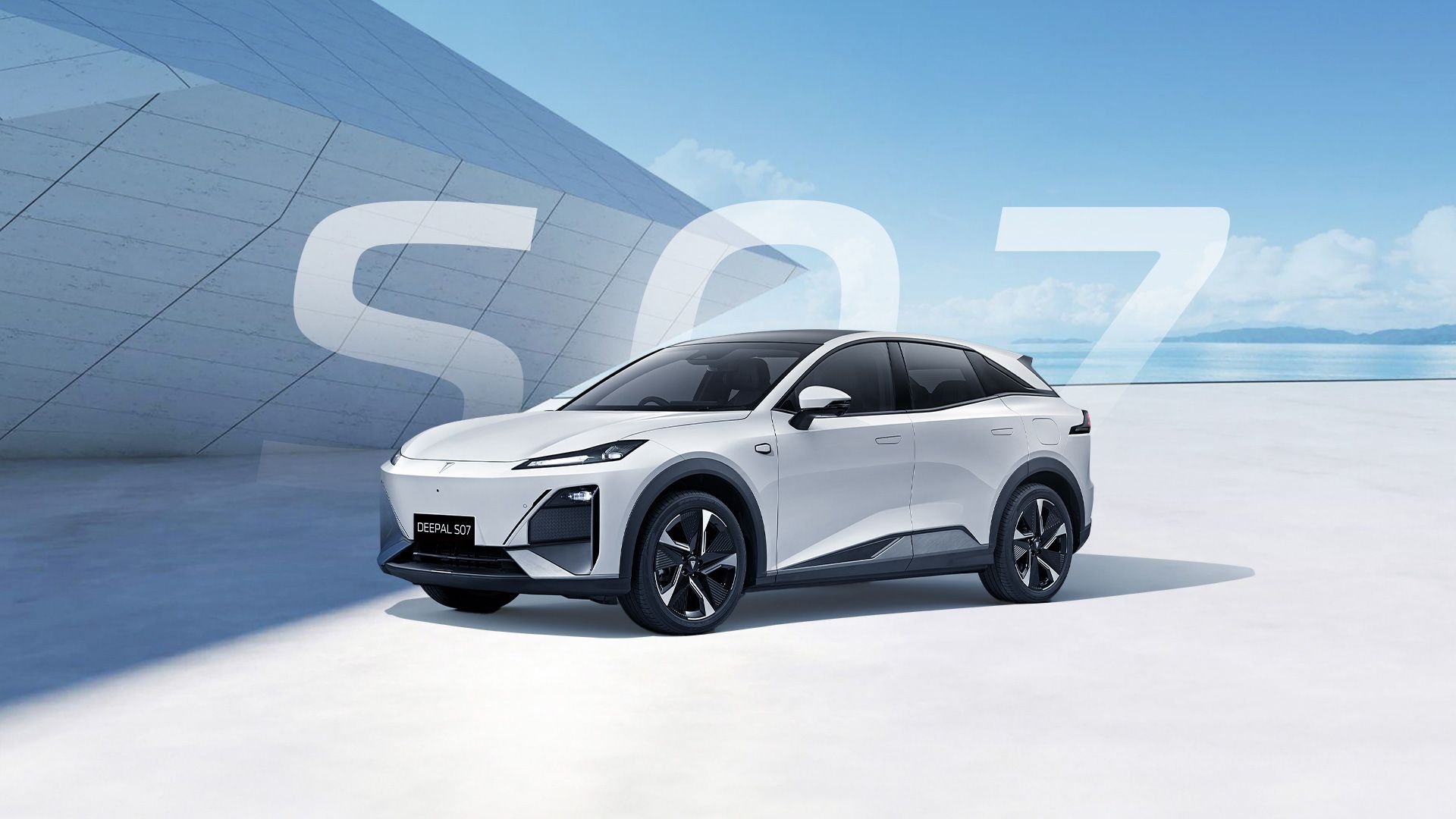 Deepal S07 รถยนต์ไฟฟ้าดีไซน์ล้ำสมัย กับ อารีมิตร กรุ๊ป