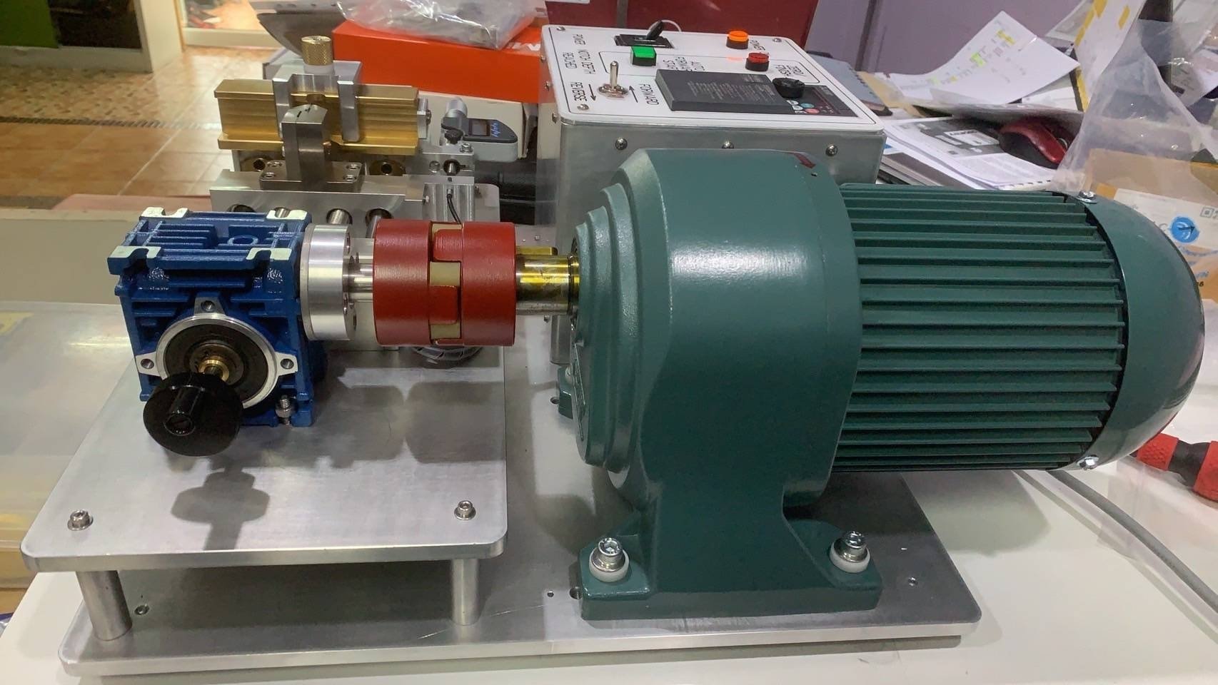 PENT Notching Device, Bench Top Unit