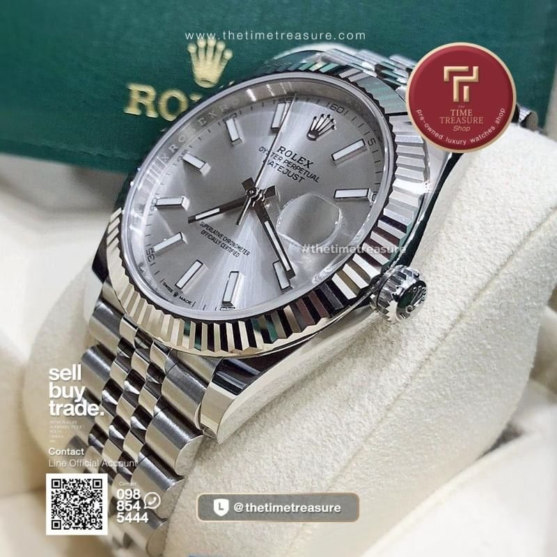 Rolex 126334 Datejust 41mm Silver Dial White Gold Fluted Bezel