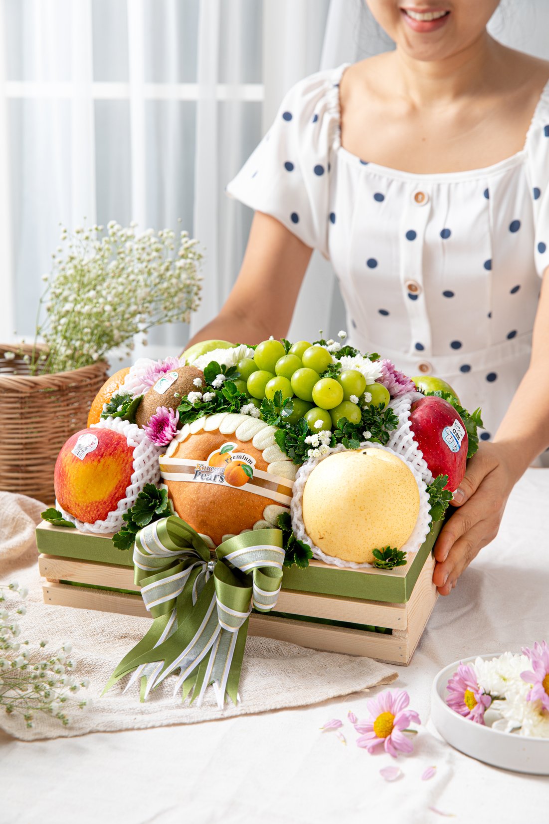WB03 Fruit & Flower Wood basket