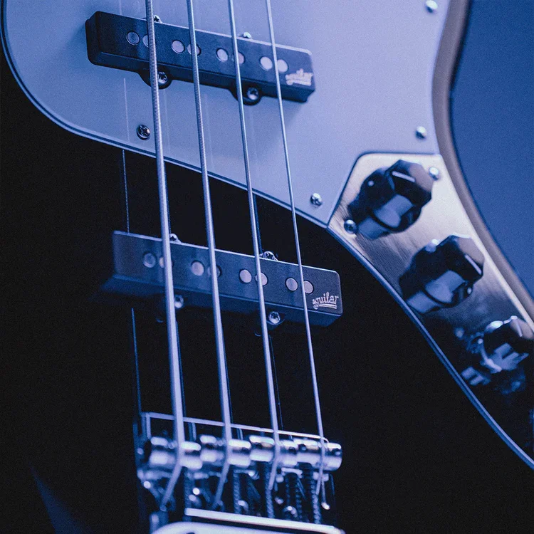 Aguilar AG 4J-HC