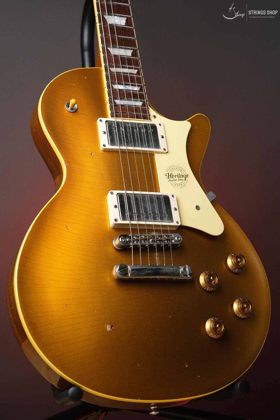 Heritage Custom Shop Core Collection H-150 Electric Guitar with Case, Gold Top, Artisan Aged, Plain Top