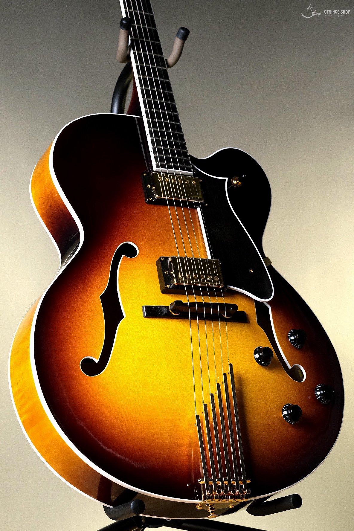 Heritage Standard Eagle Classic Hollowbody Electric Guitar - Original Sunburst