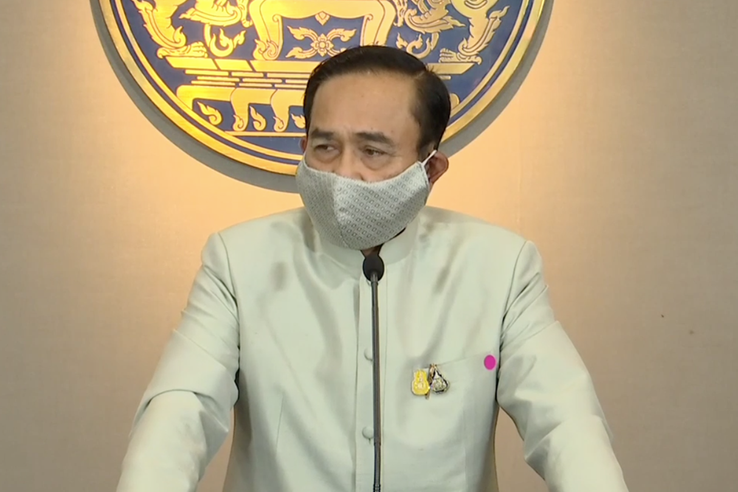 นายกฯ ประกาศใช้ พ.ร.ก.ฉุกเฉิน สู้วิกฤติโควิด-19 นายกฯ ประกาศใช้ พ.ร.ก.ฉุกเฉิน สู้วิกฤติโควิด-19