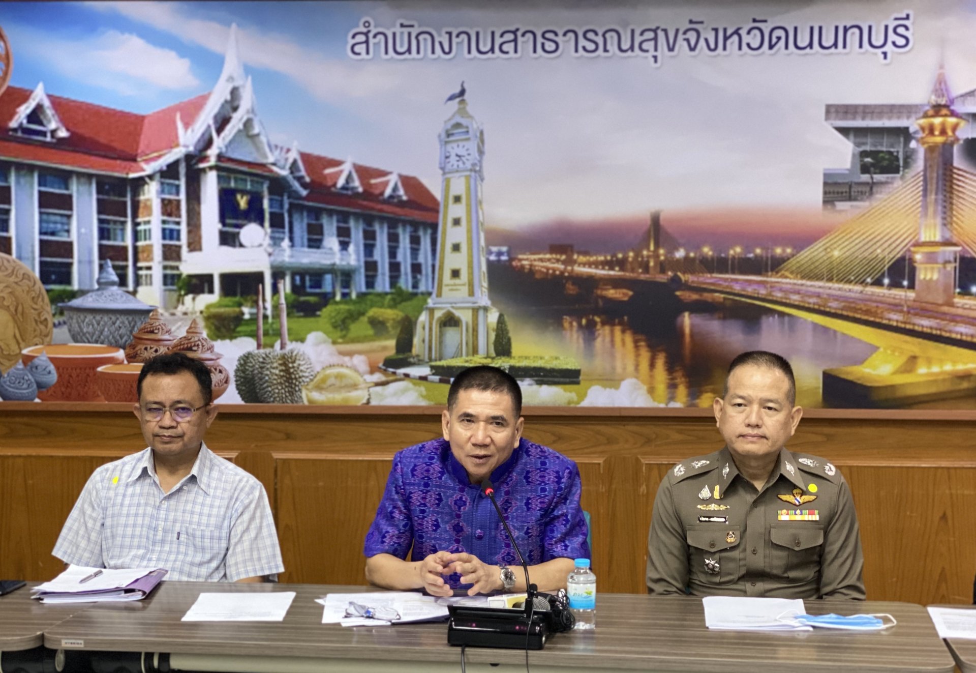 นนทบุรีคุมเข้มโควิด-19 ปิดสถานที่เสี่ยง 22 มีนาคม - 12 เมษายน 2563 นนทบุรีคุมเข้มโควิด-19 ปิดสถานที่เสี่ยง 22 มีนาคม - 12 เมษายน 2563