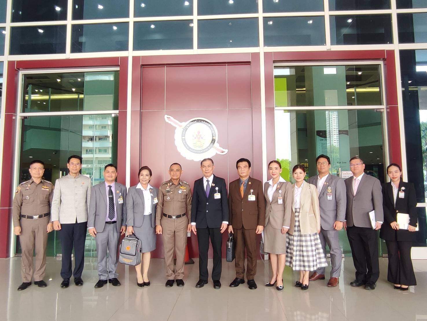 วุฒิสภาติดตามการทำงานของ บก.ปปป.พร้อมหารือแนวทางเพิ่มศักยภาพการปราบปรามการทุจริต วุฒิสภาติดตามการทำงานของ บก.ปปป.พร้อมหารือแนวทางเพิ่มศักยภาพการปราบปรามการทุจริต
