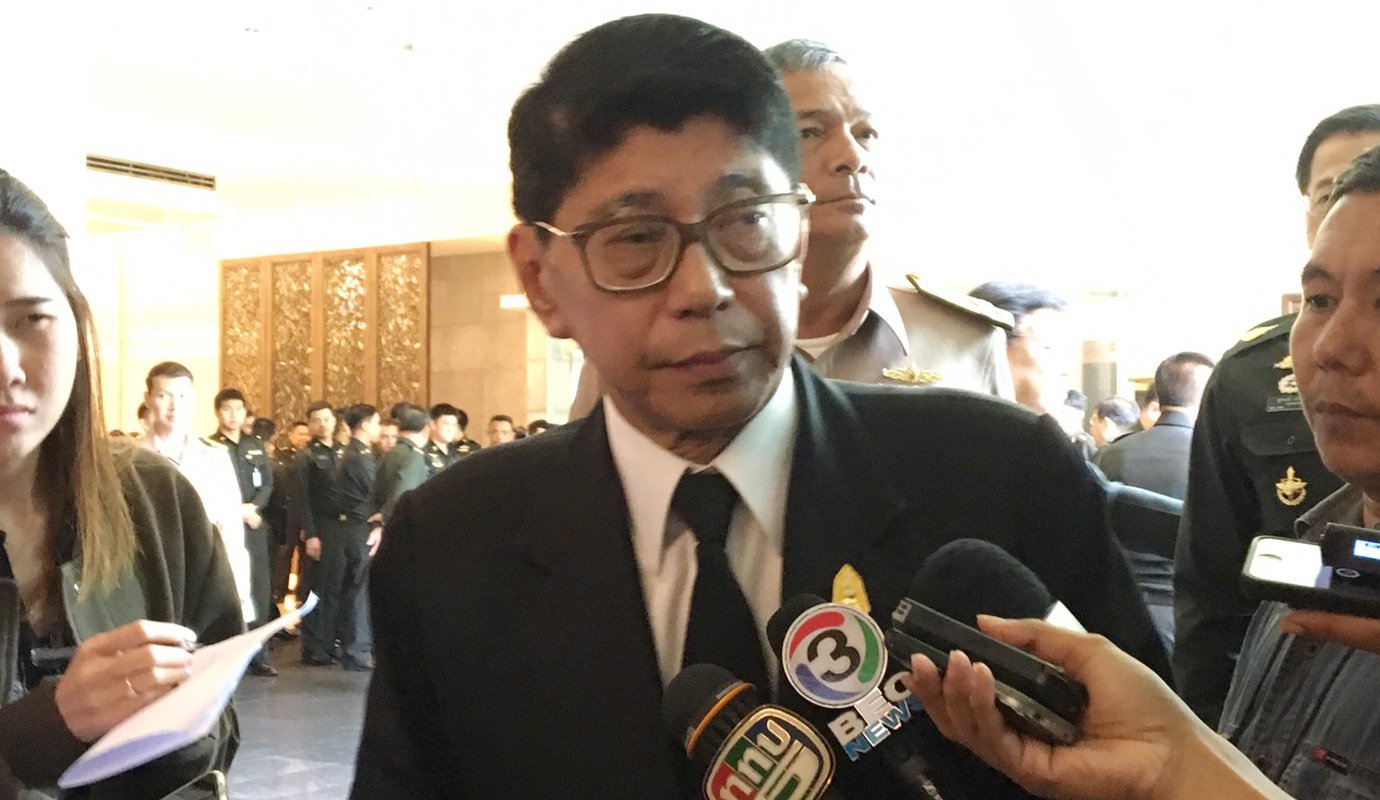 ‘วิษณุ’สั่งเจ้าหน้าที่วิเคราะห์กฏหมายคุมสื่อ ยันรับฟังความเห็นทุกฝ่าย-นายกฯพอใจได้หารือ ‘วิษณุ’สั่งเจ้าหน้าที่วิเคราะห์กฏหมายคุมสื่อ ยันรับฟังความเห็นทุกฝ่าย-นายกฯพอใจได้หารือ