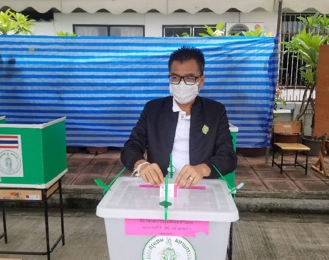 เลขาฯกกต.เชิญชวนคนกรุงเทพฯมาใช้สิทธิ์เลือกตั้งผู้ว่าฯกทม.-สก. เลขาฯกกต.เชิญชวนคนกรุงเทพฯมาใช้สิทธิ์เลือกตั้งผู้ว่าฯกทม.-สก.