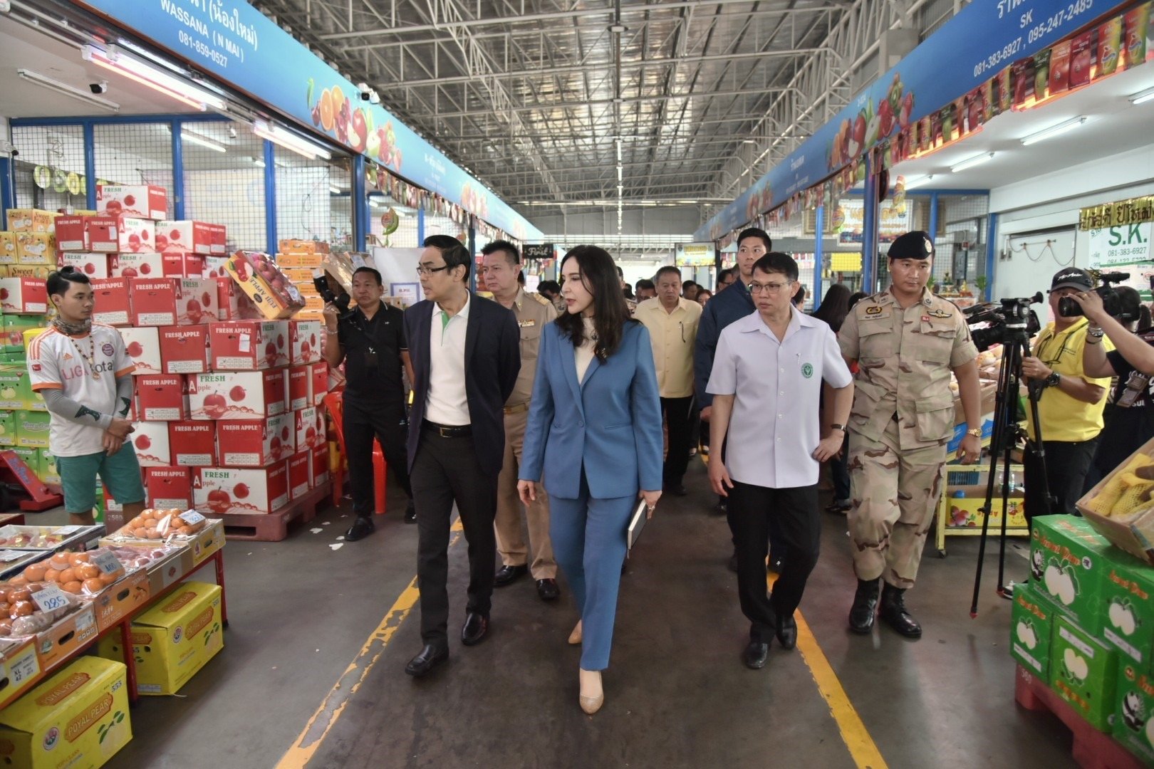 กษ.-อย.จับมือคุมเข้มสารพิษตกค้างในผักและผลไม้ กษ.-อย.จับมือคุมเข้มสารพิษตกค้างในผักและผลไม้
